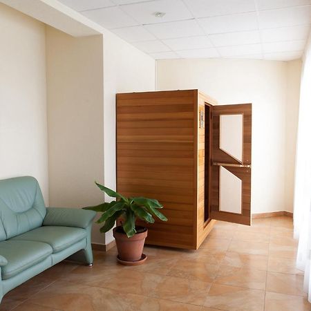 Villa Golf Szliács Kültér fotó